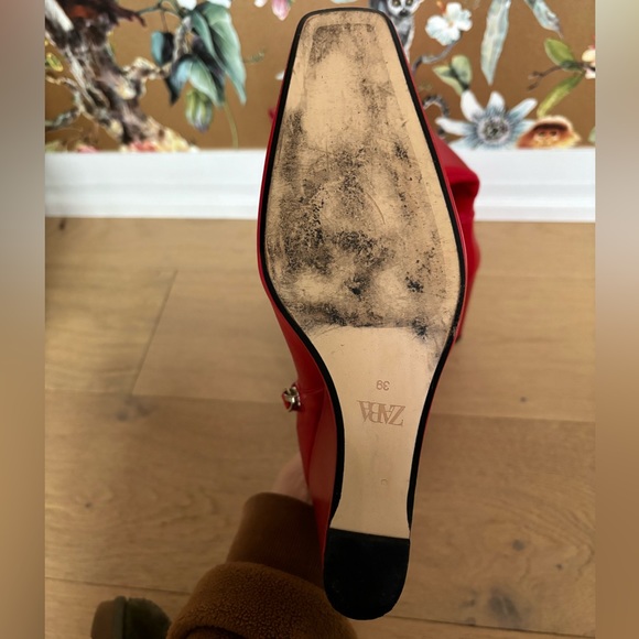 Zara limited edition red leather boots - Picture 3 of 6